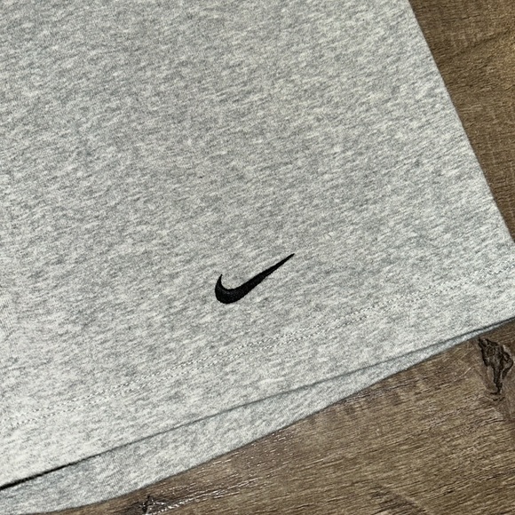 NIKE WOMENS BIKER SHORTS WIDE BAND SIZE 2X GRAY - Picture 2 of 4